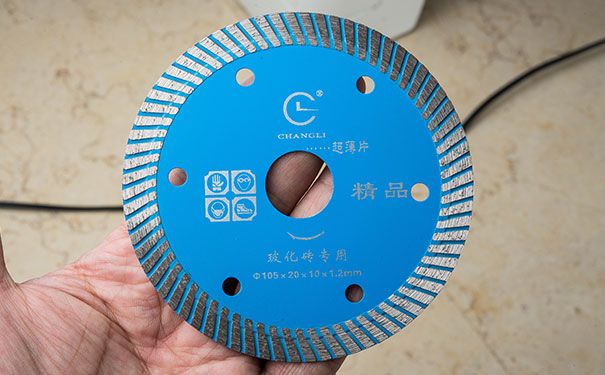 為什么要用超薄金剛石鋸片 有那些好處？