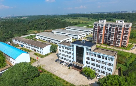 湖北昌利公司連續(xù)25年榮獲“守合同重信用企業(yè)”，始終將誠(chéng)信經(jīng)營(yíng)放在第一位！